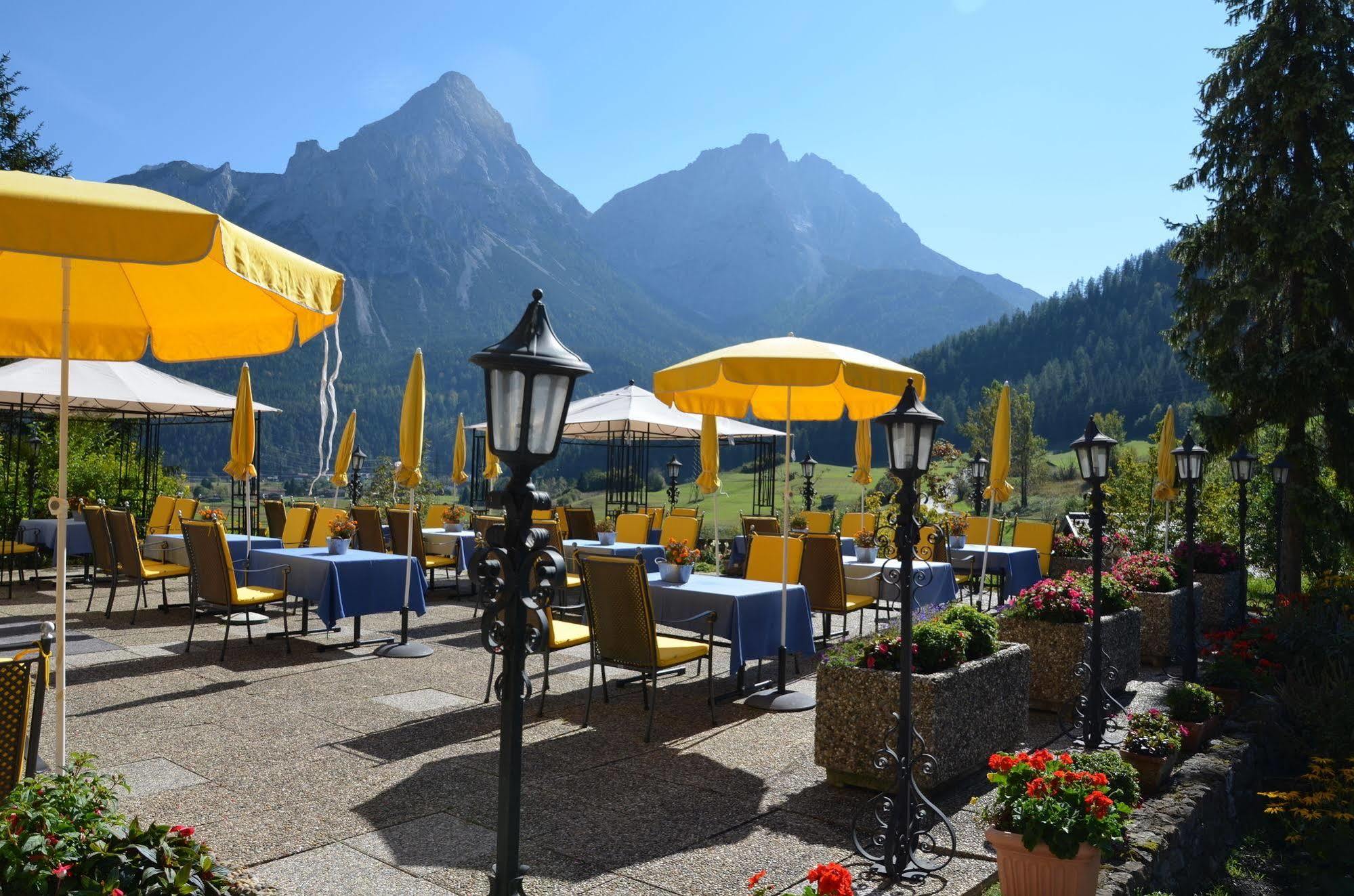 Sporthotel Zugspitze Lermoos Ngoại thất bức ảnh